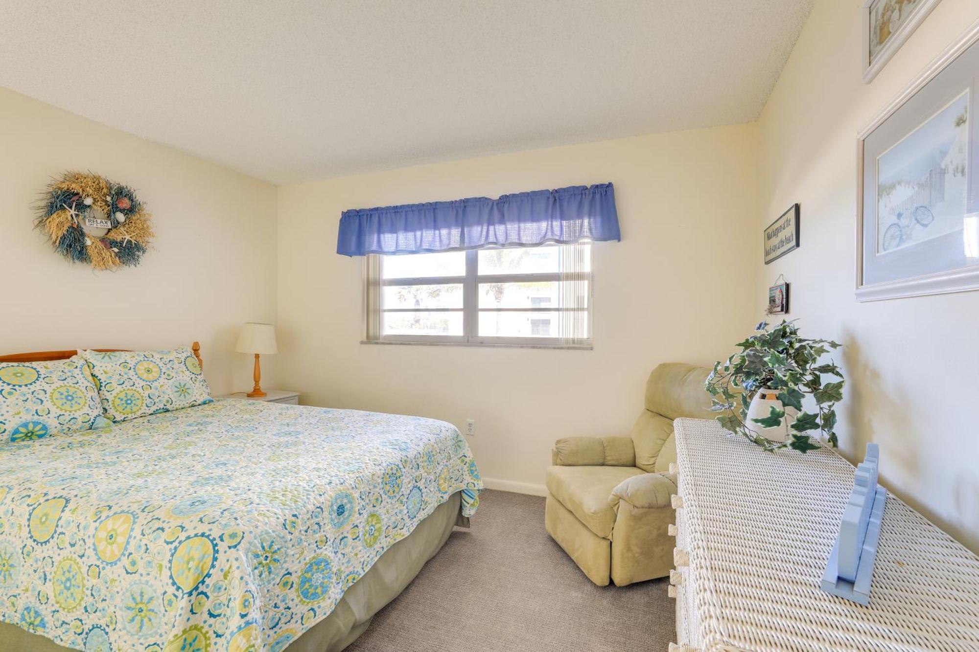 Central Cocoa Beach Condo With View, Steps To Beach! Exterior photo